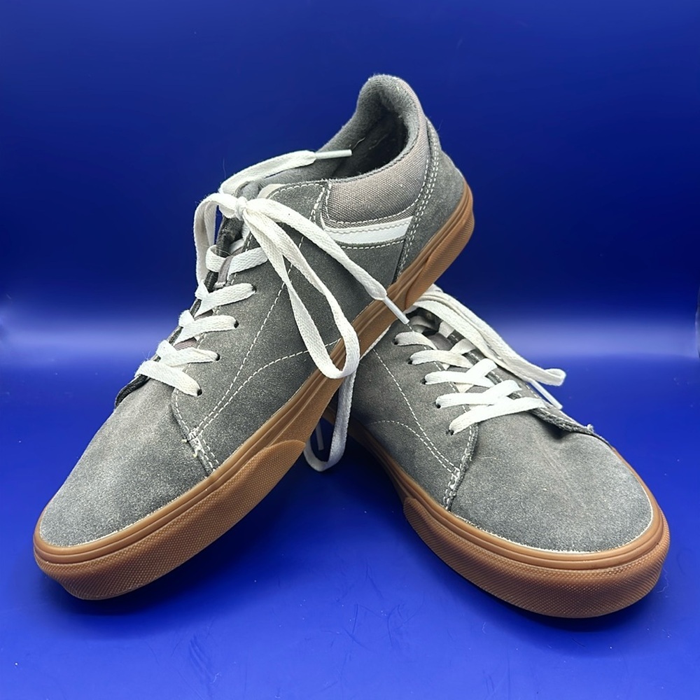 Vans Pewter Gum Gray Seldan Suede Low Pro Mens Sneakers SIze 10.5 500714